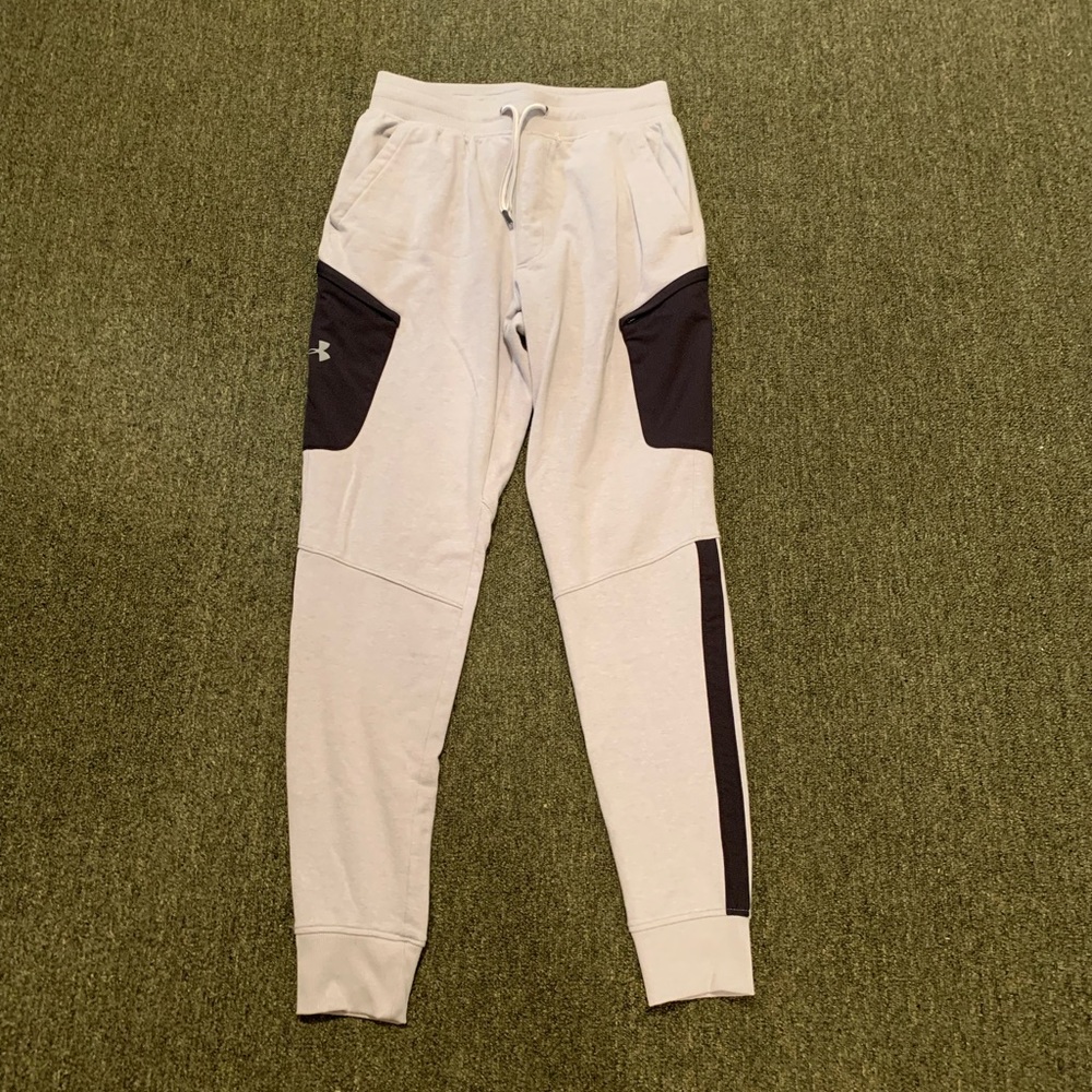 Men’s Medium Underarmor Sweatpants